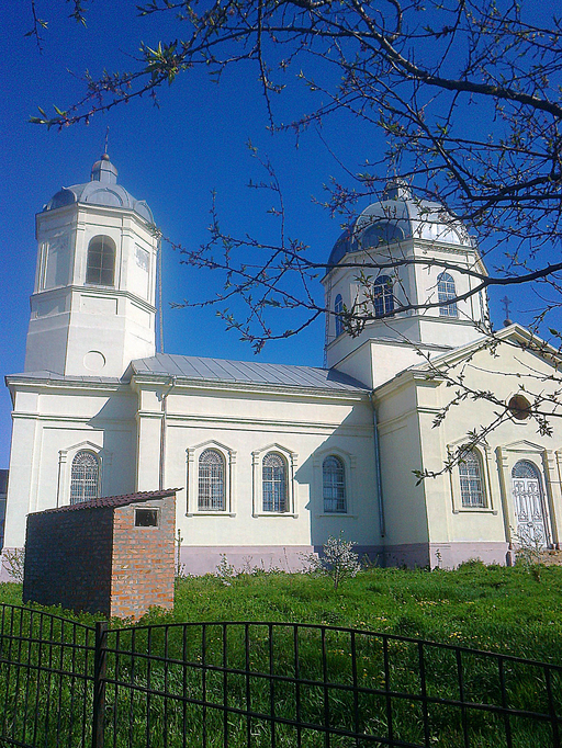 Церковь Сурб Аствацацин)